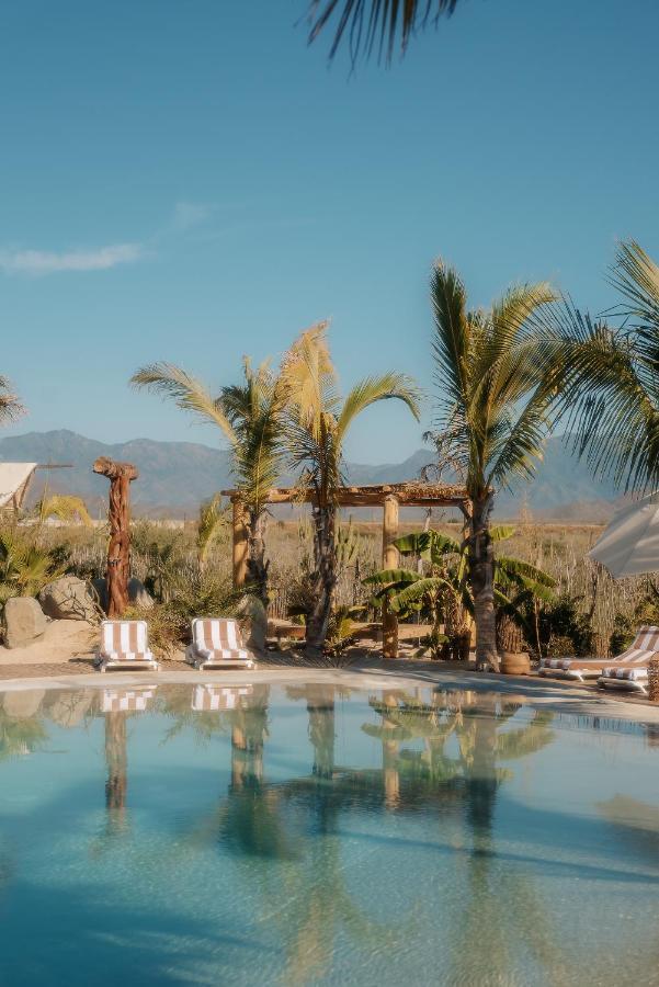 Baja Nomads Hotel - Adults 15 Plus تودوس سانتوس المظهر الخارجي الصورة