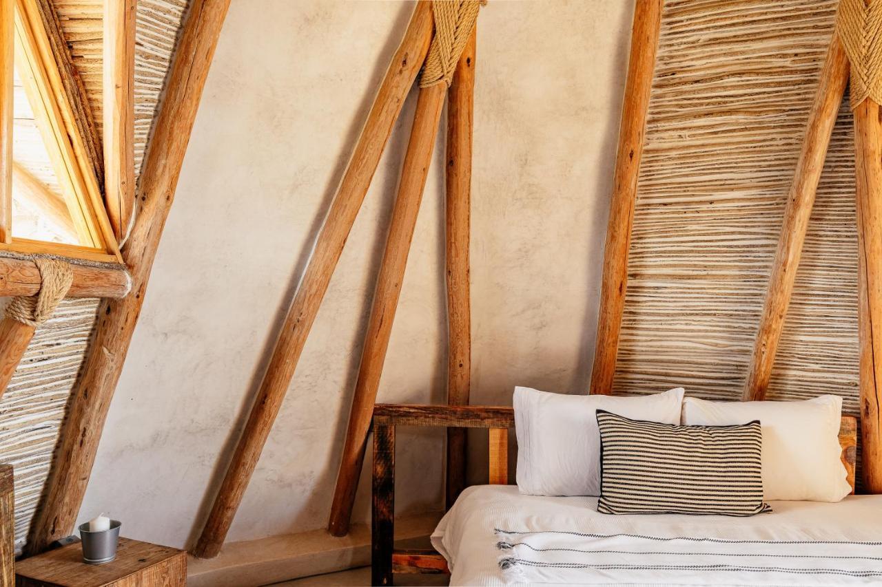 Baja Nomads Hotel - Adults 15 Plus تودوس سانتوس الغرفة الصورة